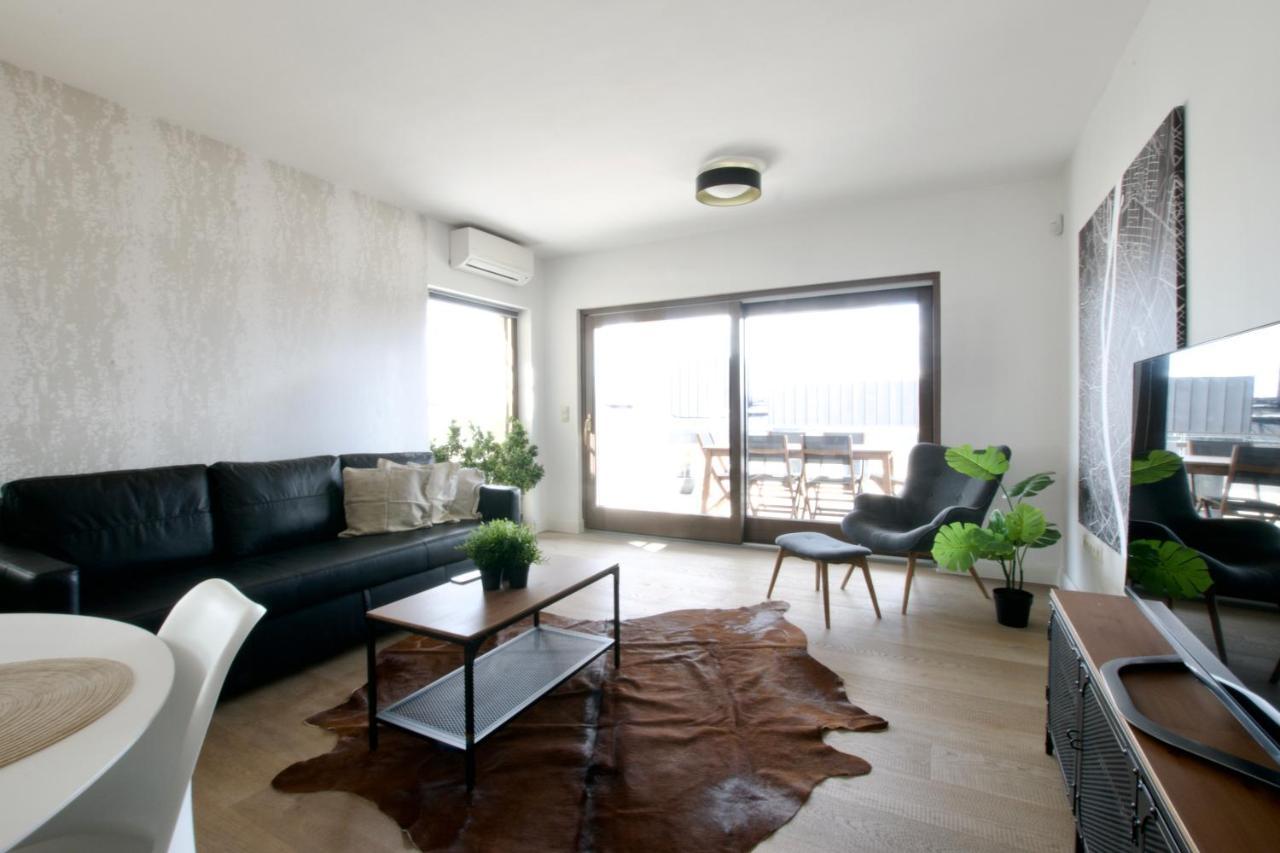 Penthouse Apartment By Hi5 -At The Top Of Boedapest Buitenkant foto